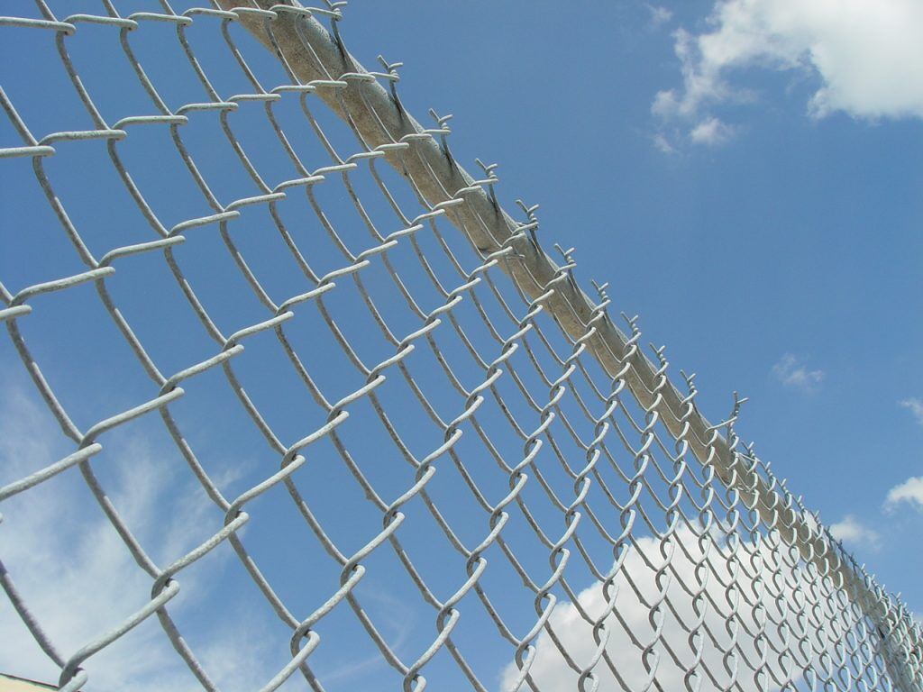 chain link fence